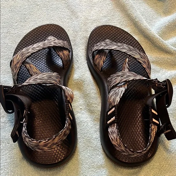 Chaco Black and White Sandals - Picture 2 of 7